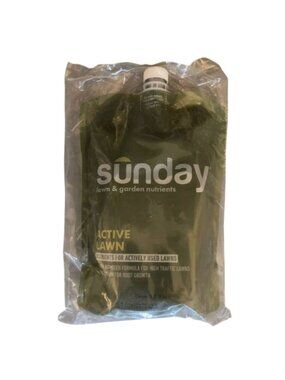 Sunday Active Lawn Nitrogen Lawn Garden Nutrients 42.3 oz Covers 5000 Sq Ft
